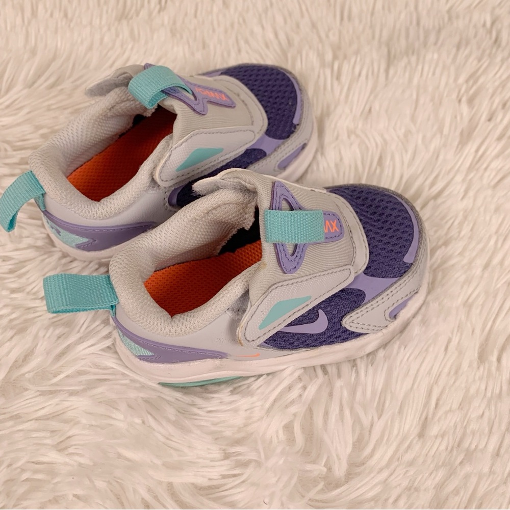 Nike‎ baby girls Purple and Teal Sneakers
